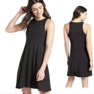 ATHLETA Santorini Thera Dress M  Fit & Flare Summer Cruise Travel